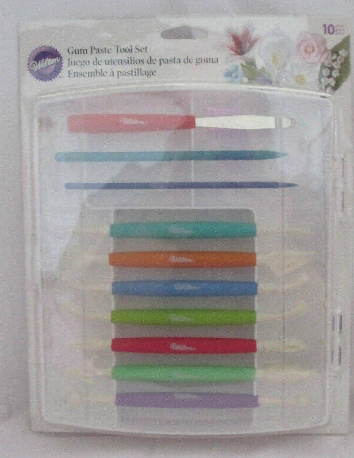 Wilton Industries, Inc.Gum Paste Tool Set Fondant in Storage Case New